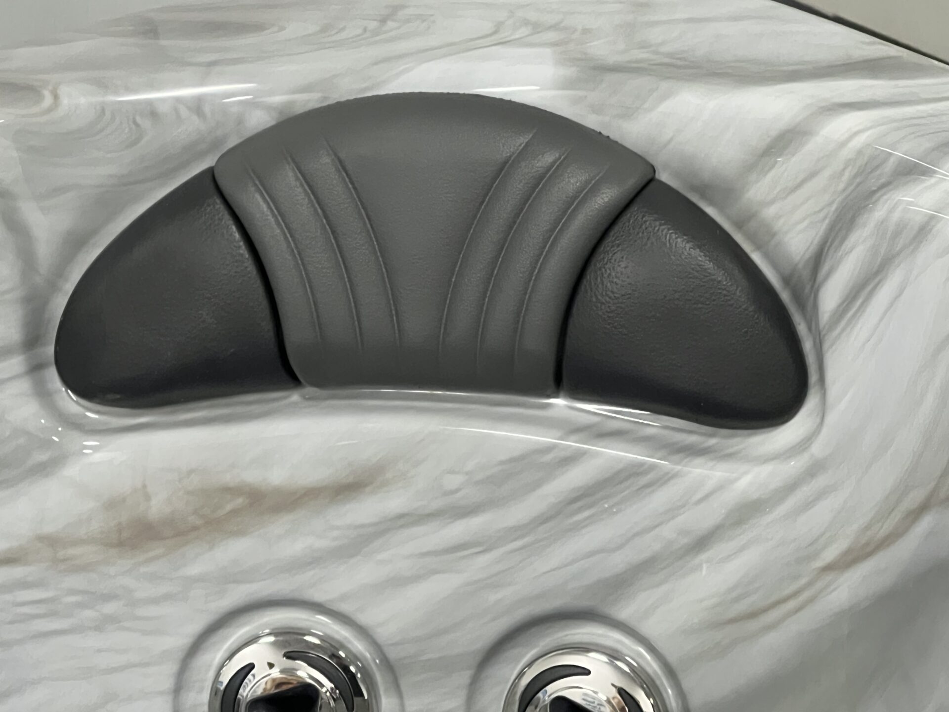 Island Spas Pillows
26-1300-85
26-1303-85
26-1307-85
26-1307-85
29-0090-85
op26-0080-85
26-0300-85nl
26-1304-85